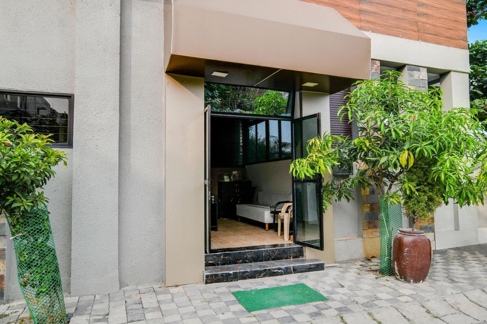 Super Collection O Indore Near Omax City 1 Kanadiya ภายนอก รูปภาพ